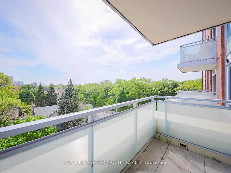 1830 Bloor St W #508 — Photo 18
