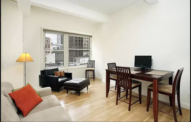 Rented by Compass | media 3