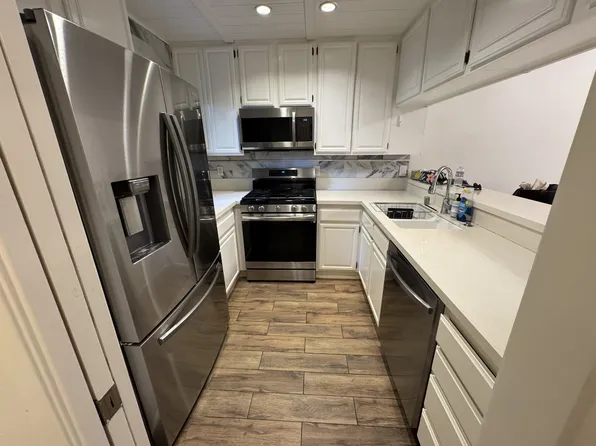 8707 Falmouth Ave Unit 109, Playa Del Rey, CA 90293