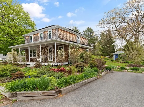 13 Saville Rd, Gloucester, MA 01930