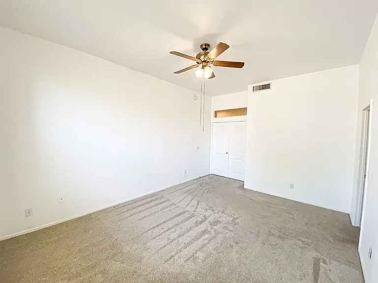 3918 E Juanita Ave — Photo 13