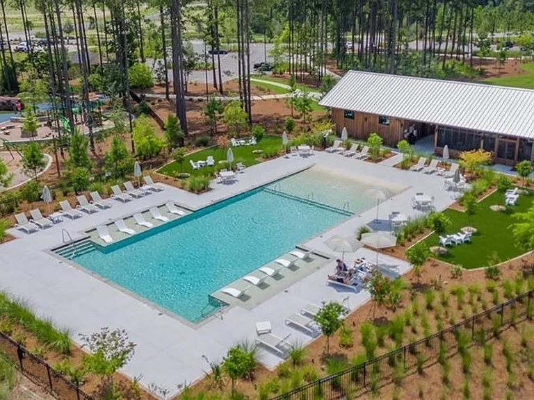 783 Longleaf Dr — Photo 39
