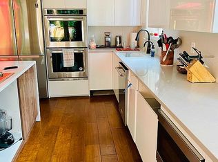 618 N 161st St, Shoreline, WA 98133