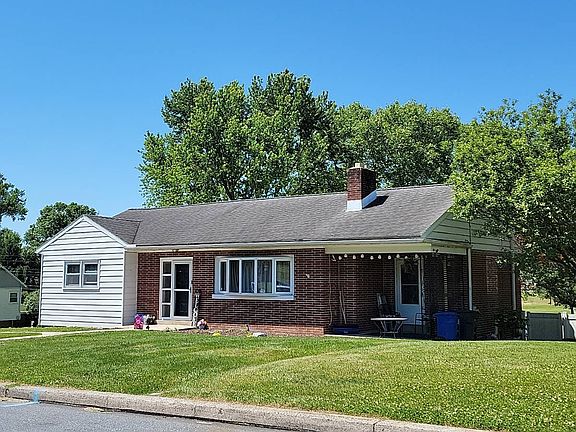 2nd image of 3324 Willow Grove Ave