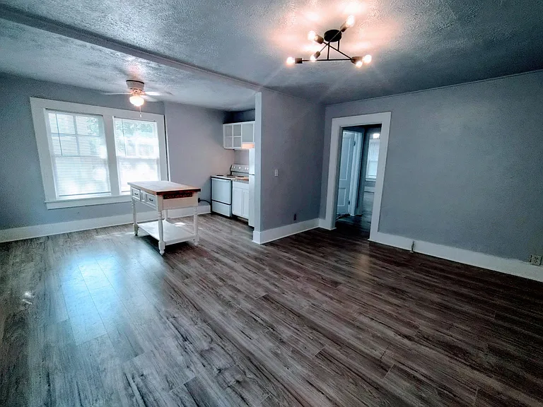 626 Chautauqua Ave #2 — Photo 8