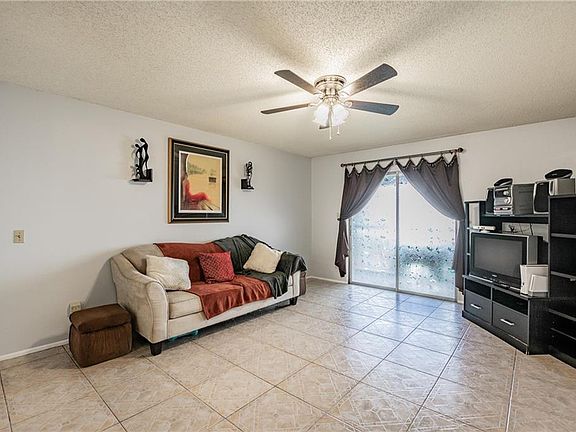 2nd image of 14462 Reuter Strasse Cir APT 608