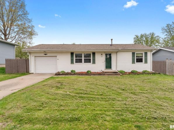 325 W 64th St, Davenport, IA 52806