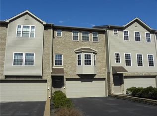 69 Brentwood Dr, Mc Kees Rocks, PA 15136