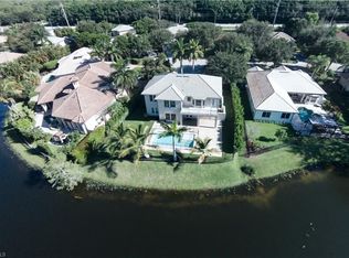 8055 Vera Cruz Way, Naples, FL 34109