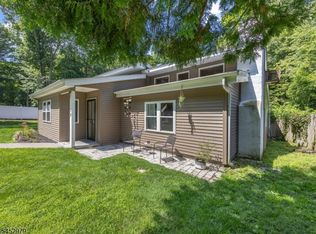 17 Birch Dr, Vernon Twp., NJ 07422