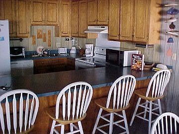 4th image of 8623 Ocean View Dr