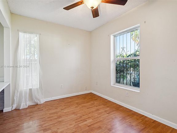 5th image of 10378 SW 205th Ter