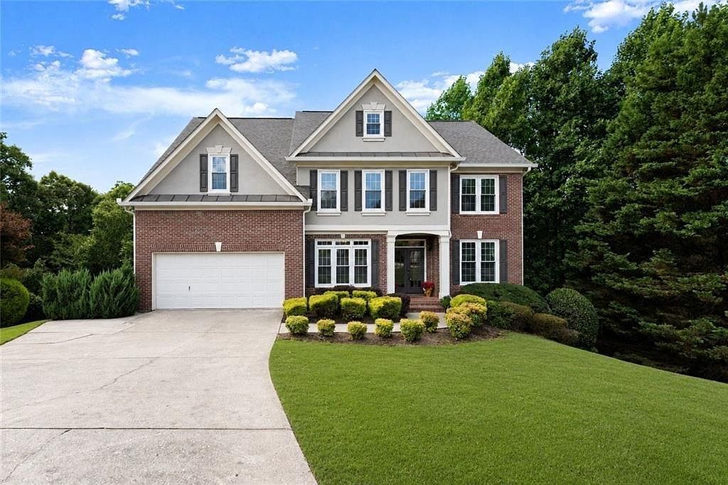 Home at 3552 Crown Peak Ct, Suwanee