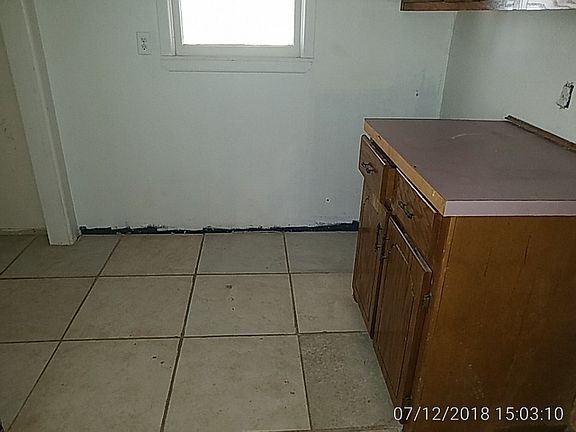 5th image of 400 N Main St