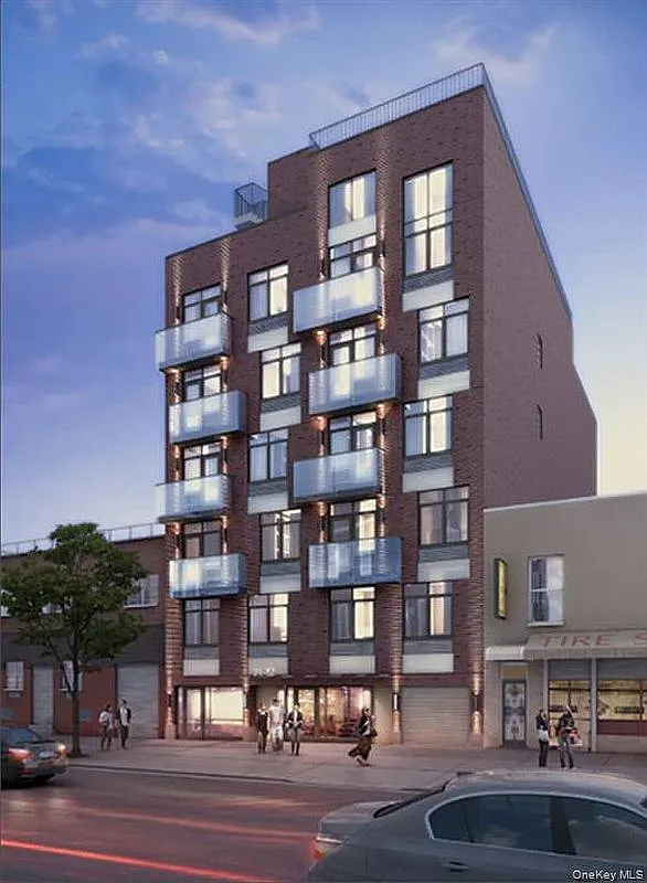 3112 38th Ave APT 3B photo 1