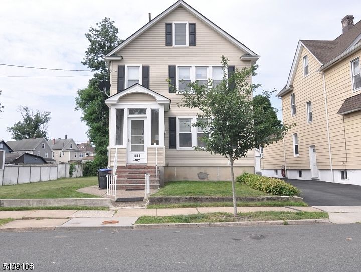 1st image of 119 Winslow Pl