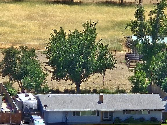 2nd image of 10016 McGuire Ave