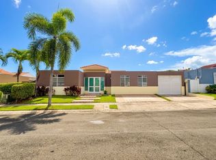 696 Camino De Los Cedros, Gurabo, PR 00778
