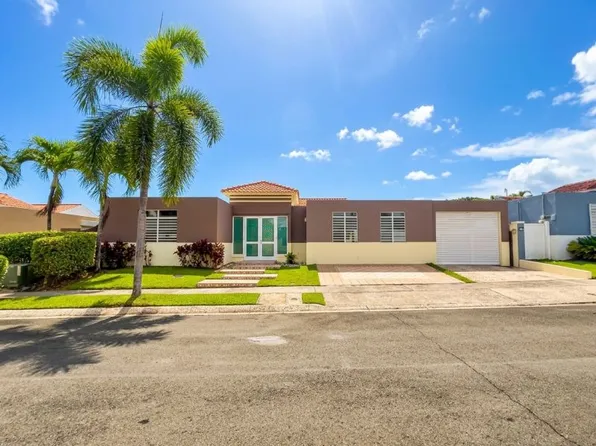 696 Camino De Los Cedros, Gurabo, PR 00778