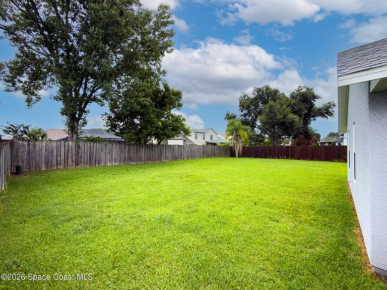 2540 Wild Wood Dr — Photo 36