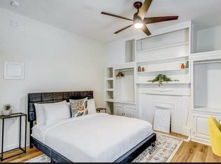 1 Drews Aly #3, Charleston, SC 29403