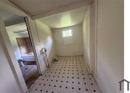 3 bed, $1,150 — Photo 3