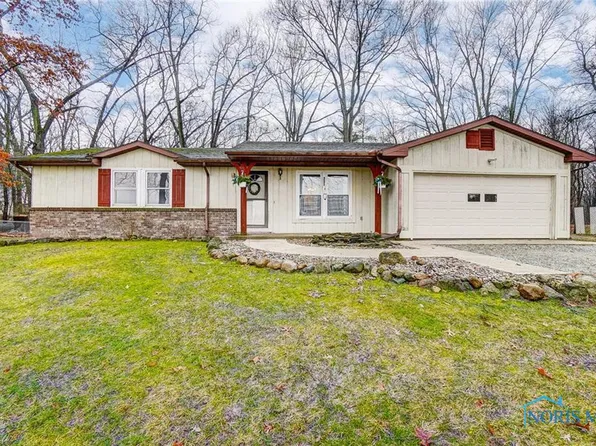 6710 Midway Rd, Whitehouse, OH 43571