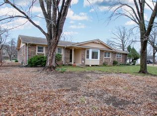 3281 N Cromwell Dr, Wichita, KS 67204