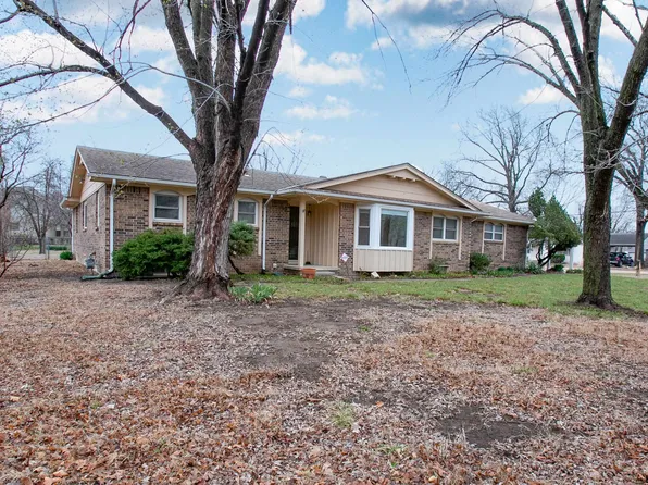3281 N Cromwell Dr, Wichita, KS 67204