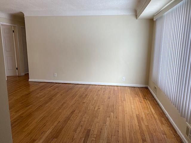 2nd image of 20211 Cherokee St
