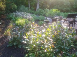 11121 Rokeby Ave, Garrett Park, MD 20896