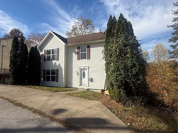 5th image of 311 Reservoir Rd