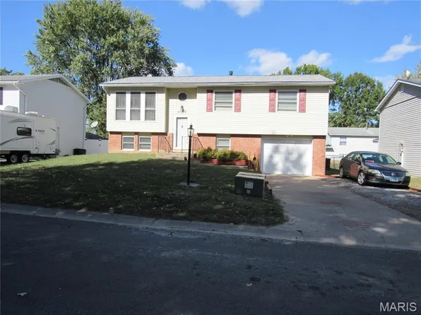 23452 Apple Tree Ln, Elsah, IL 62028