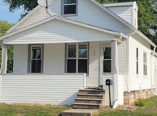 405 W North Water St, Neenah, WI 54956