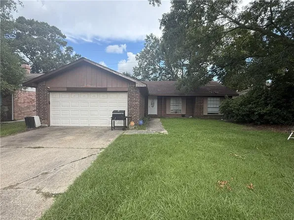 1409 Kings Row, Slidell, LA 70461