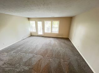 1803 Parkwild Dr #73, Council Bluffs, IA 51503