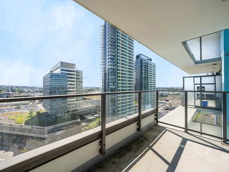 8189 Cambie St #1606 — Photo 12