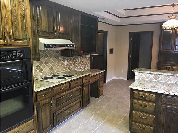 4th image of 6707 Summer Meadow Ln
