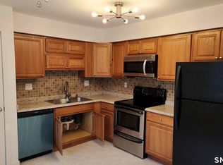1414 Whitney Ave APT A3, Hamden, CT 06517