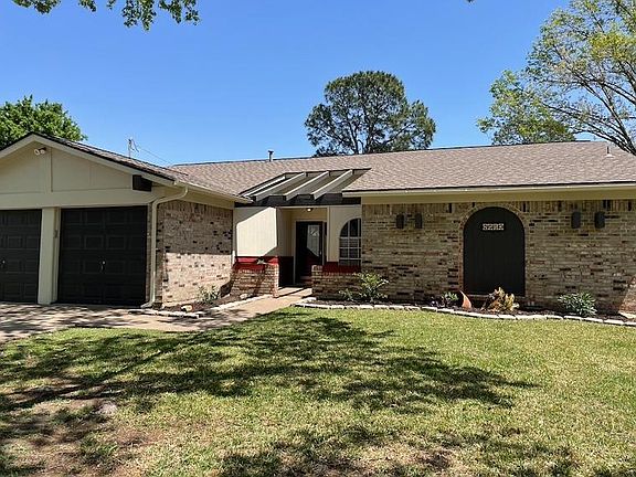 2nd image of 2513 Colleen Dr