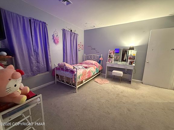 3rd image of 30 Sumner Dr