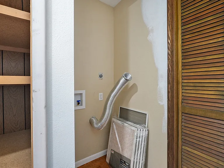 612 E Glendale St — Photo 20