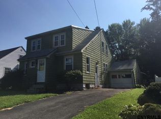 368 Bleecker St, Gloversville, NY 12078
