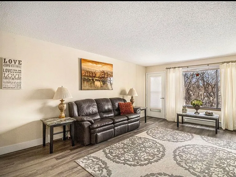 4001 Heritage Hills Dr #404 — Photo 15