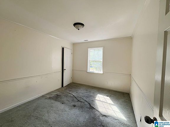 5th image of 170 Scurlock St