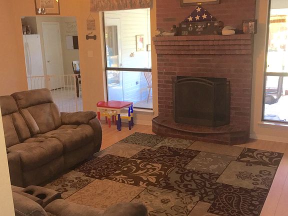 3rd image of 5203 White Rock Dr