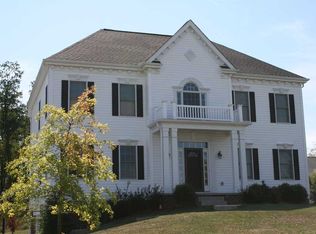 3207 Willow Ridge Dr, Bridgeville, PA 15017