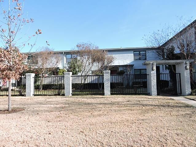 1st image of 5032 Lahoma St #L