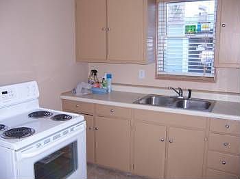 3rd image of 1102 14th Ave S
