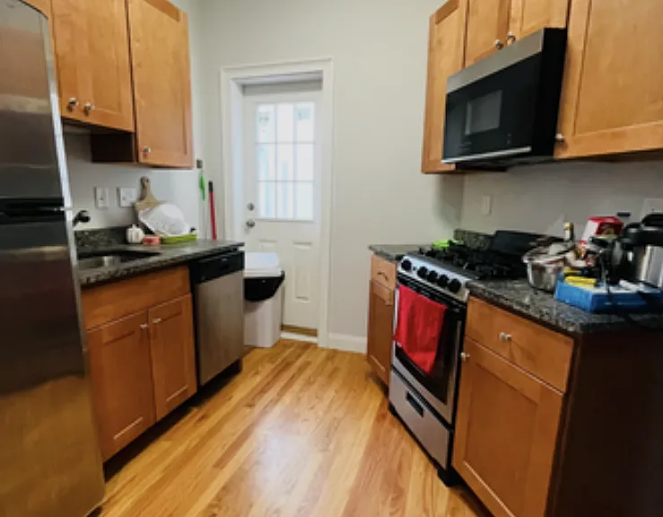 64 Charlesgate E #81 — Photo 1